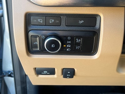 2023 Ford Super Duty F-350 DRW LARIAT