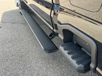 2024 Ford Super Duty F-350 DRW LARIAT