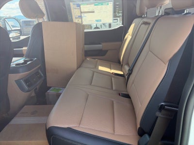 2026 Ford Super Duty F-350 DRW LARIAT