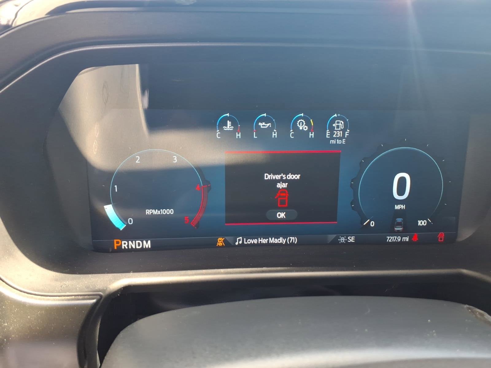 2025 Ford Super Duty F-450 DRW LARIAT