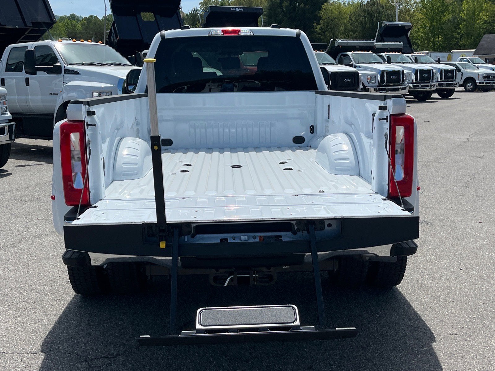2026 Ford Super Duty F-450 DRW XLT