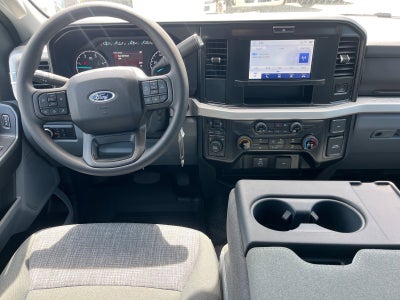 2026 Ford Super Duty F-450 DRW XLT