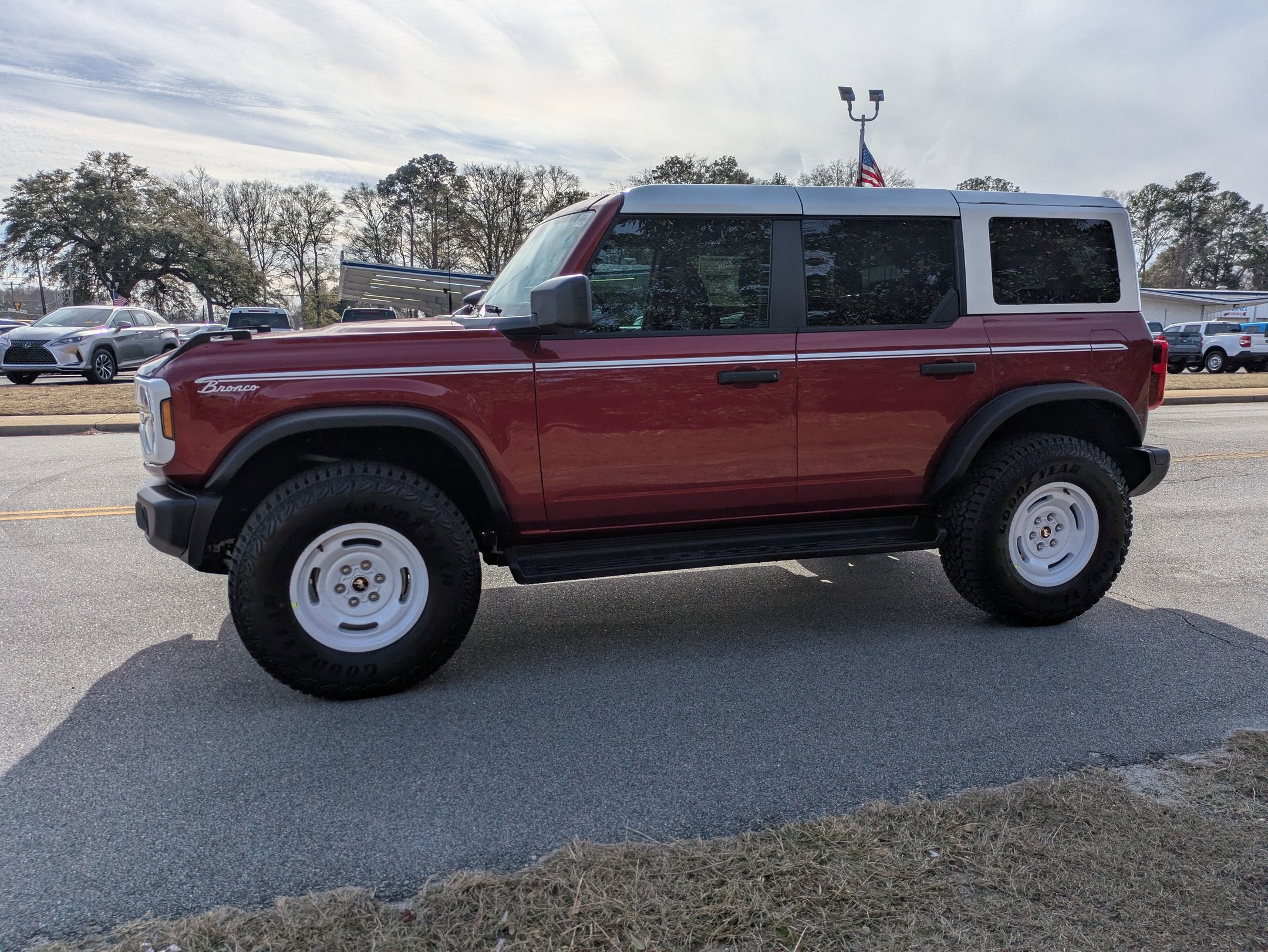 2025 Ford Bronco Heritage Edition