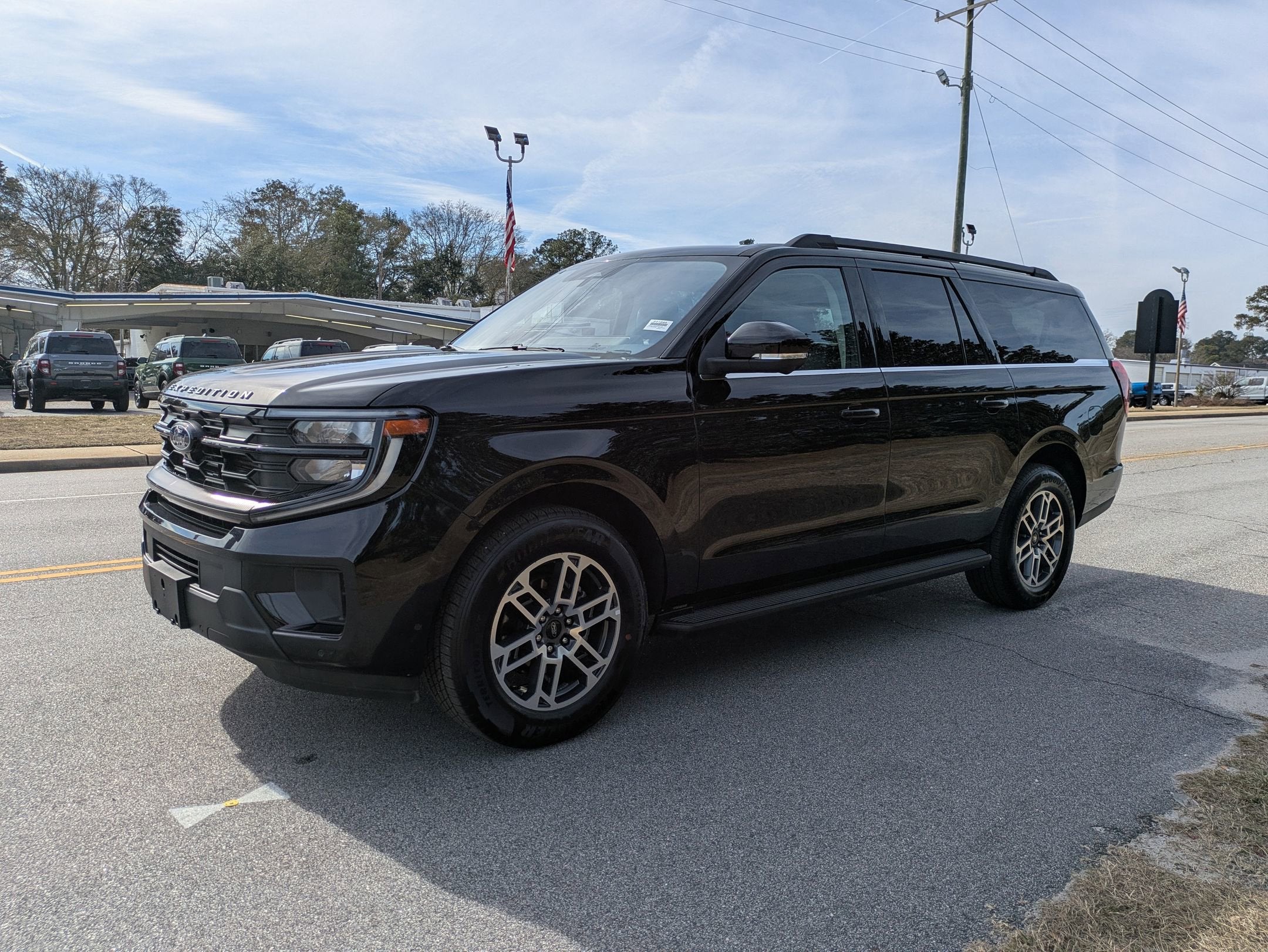 2025 Ford Expedition Max Active