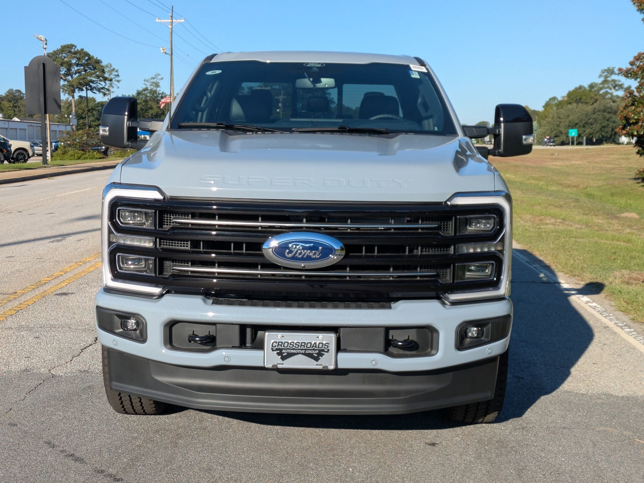2025 Ford Super Duty F-350 SRW Platinum