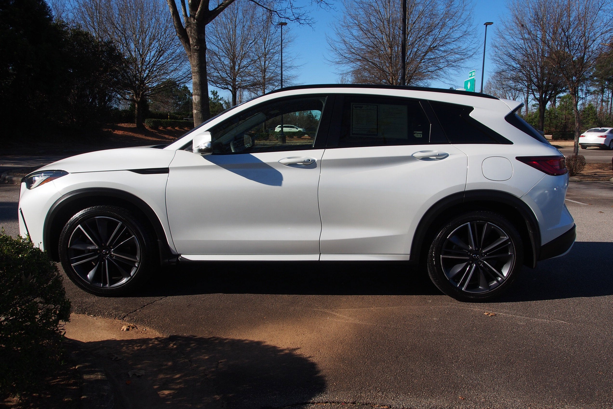 2023 INFINITI QX50 SPORT