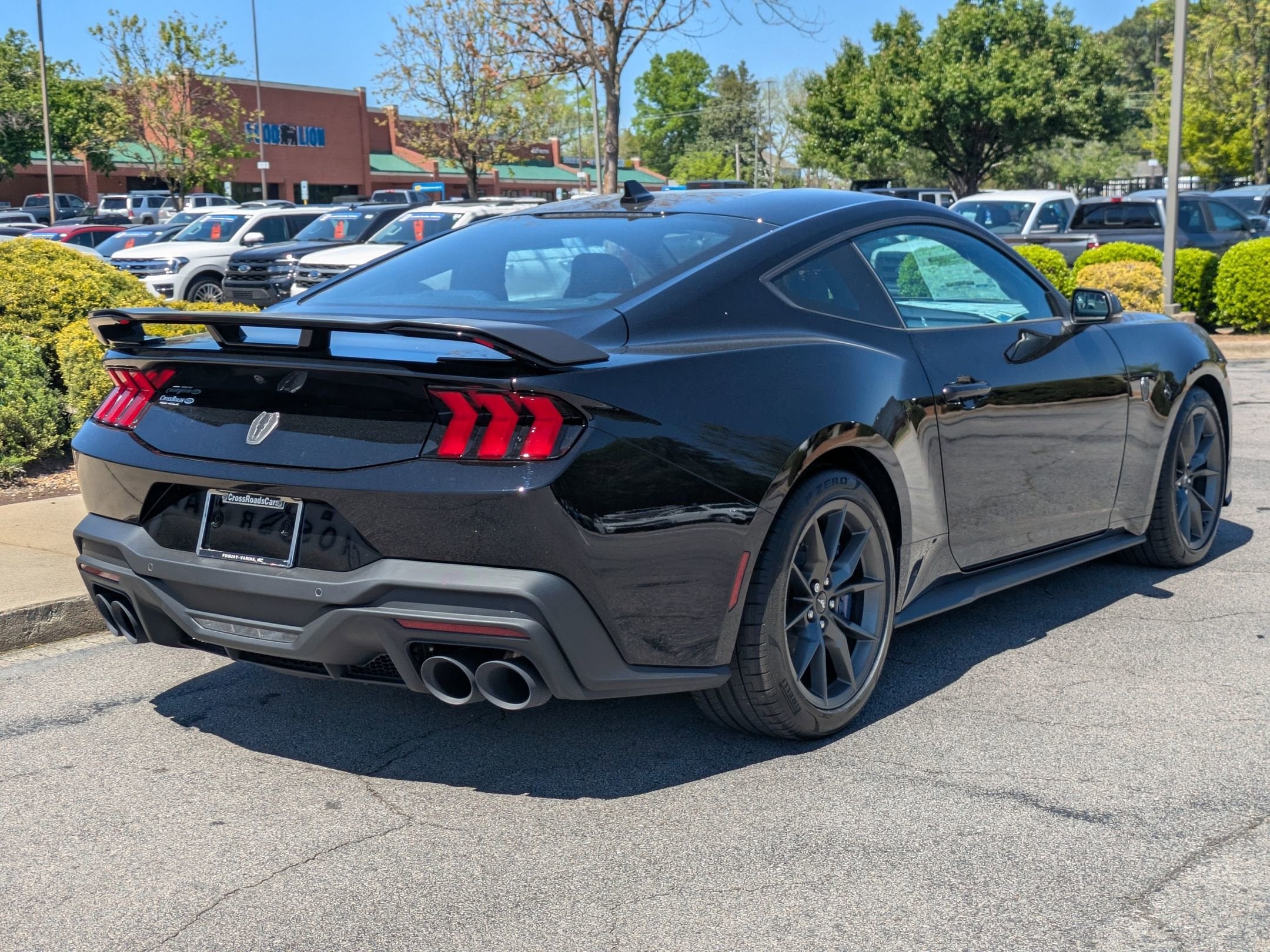 2025 Ford Mustang Dark Horse