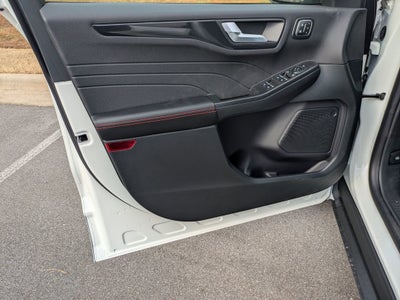 2026 Ford Escape ST-Line Elite