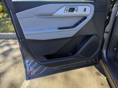 2026 Ford Explorer Active (200A)