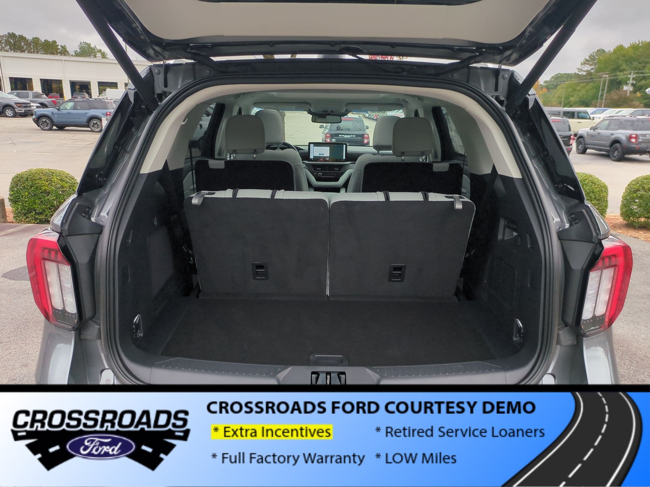 2026 Ford Explorer Platinum - Crossroads Courtesy Demo