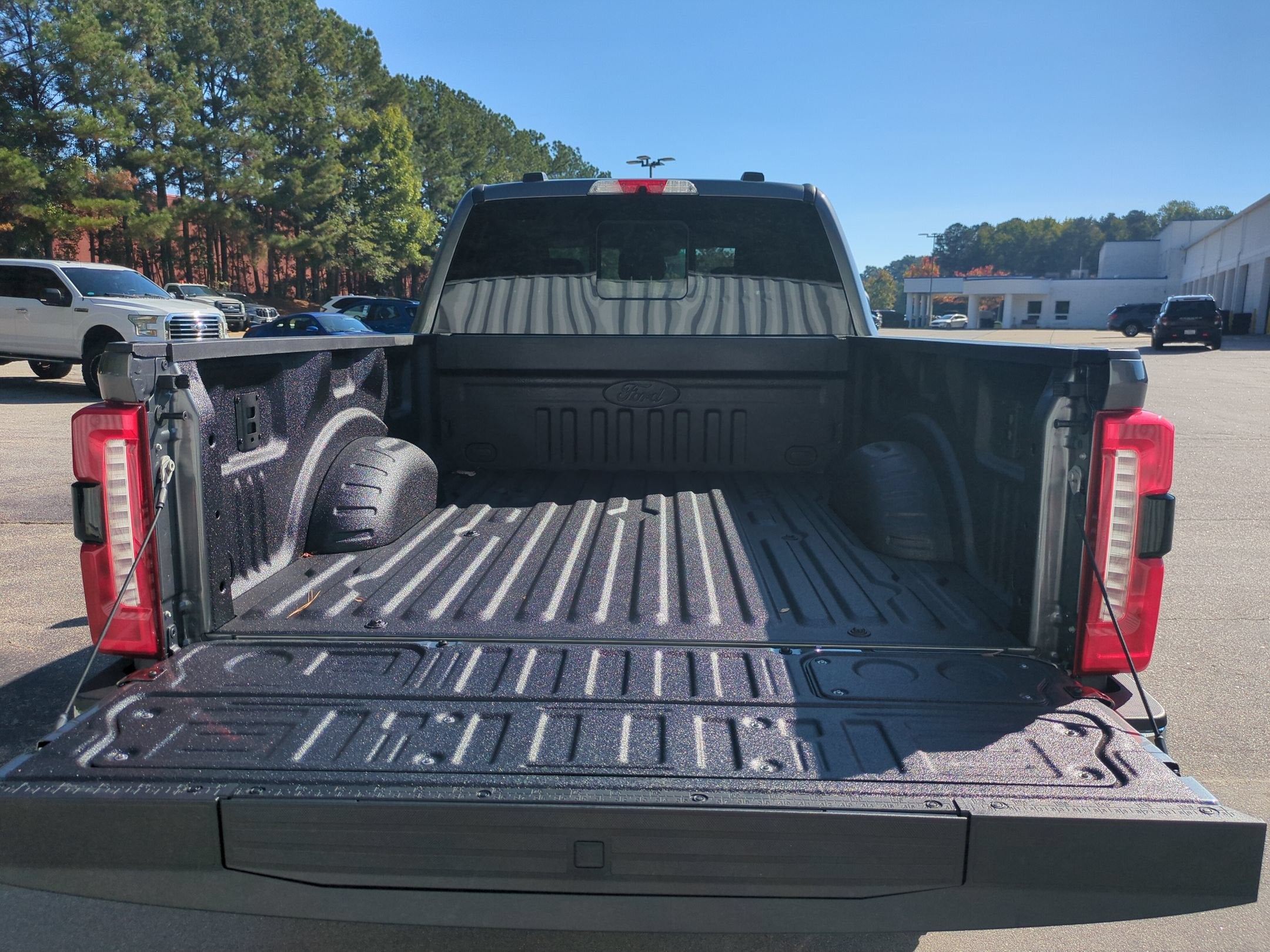 2027 Ford Super Duty F-250 SRW LARIAT