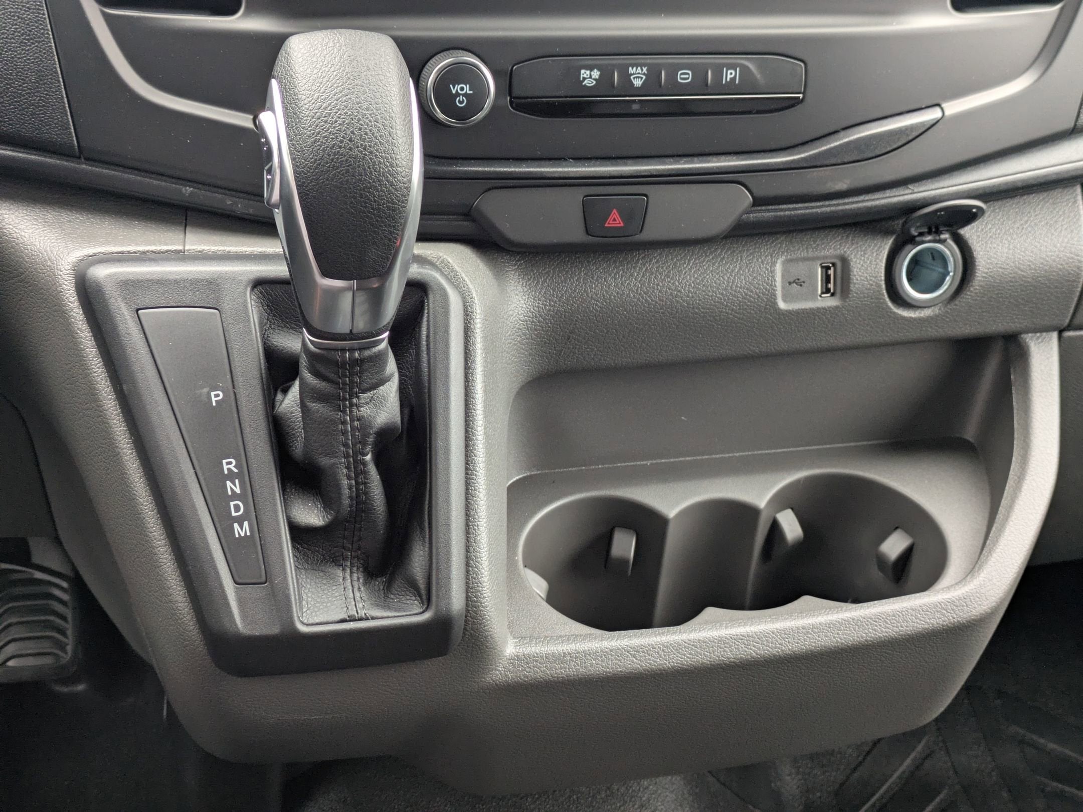 2026 Ford Transit Cargo Van Base