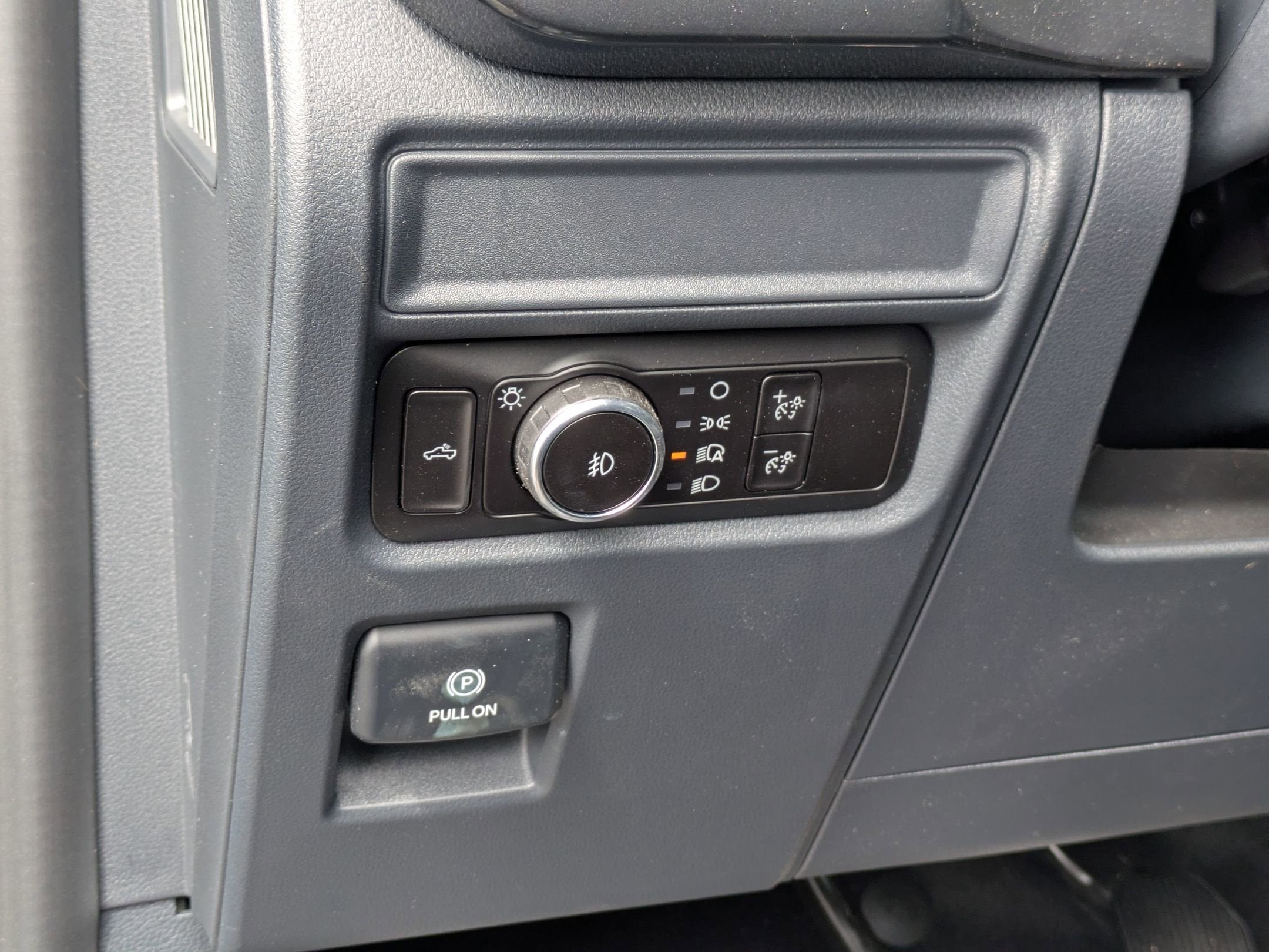 2026 Ford F-150 STX - Crossroads Courtesy Demo