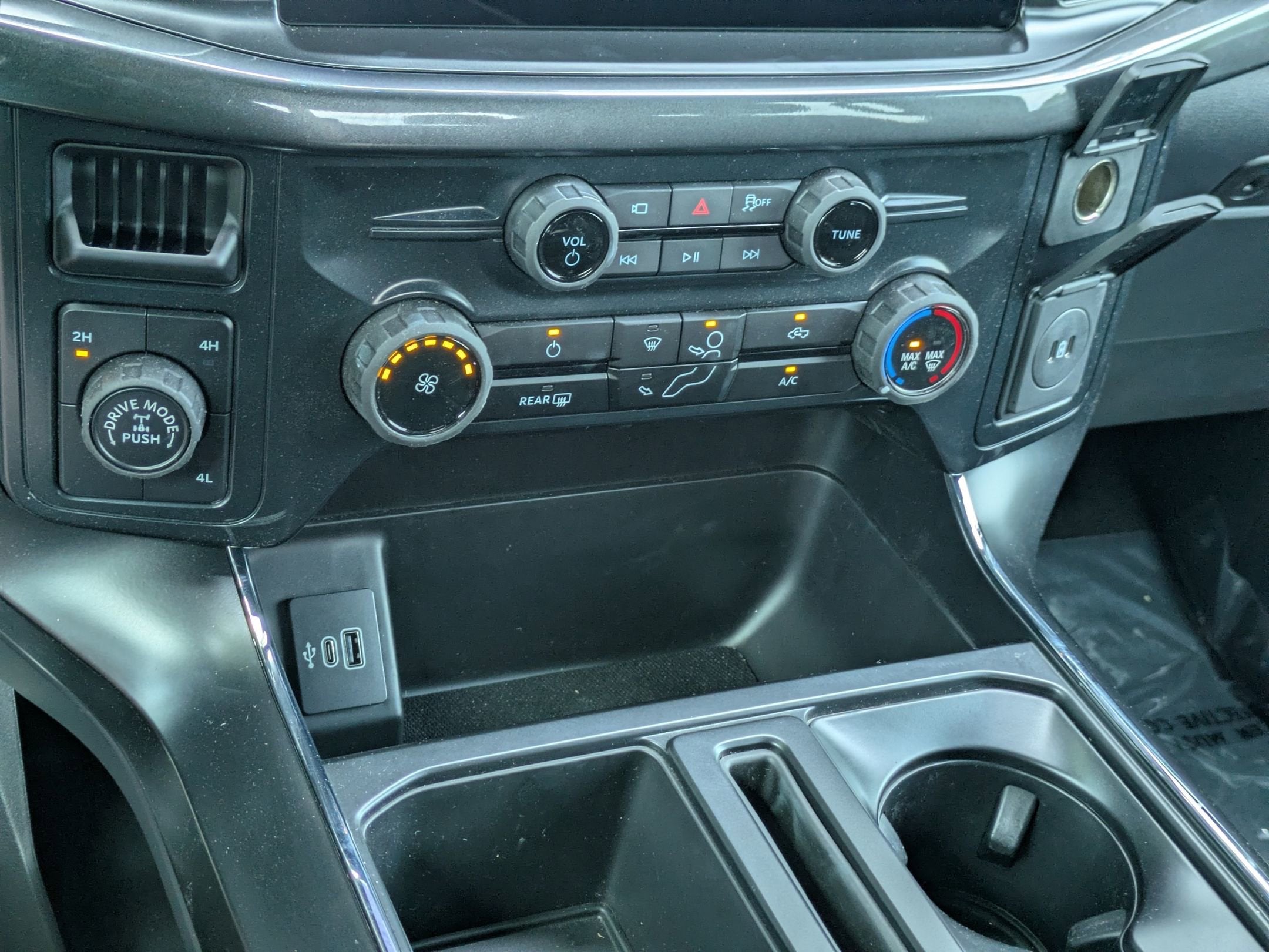 2026 Ford F-150 STX - Crossroads Courtesy Demo