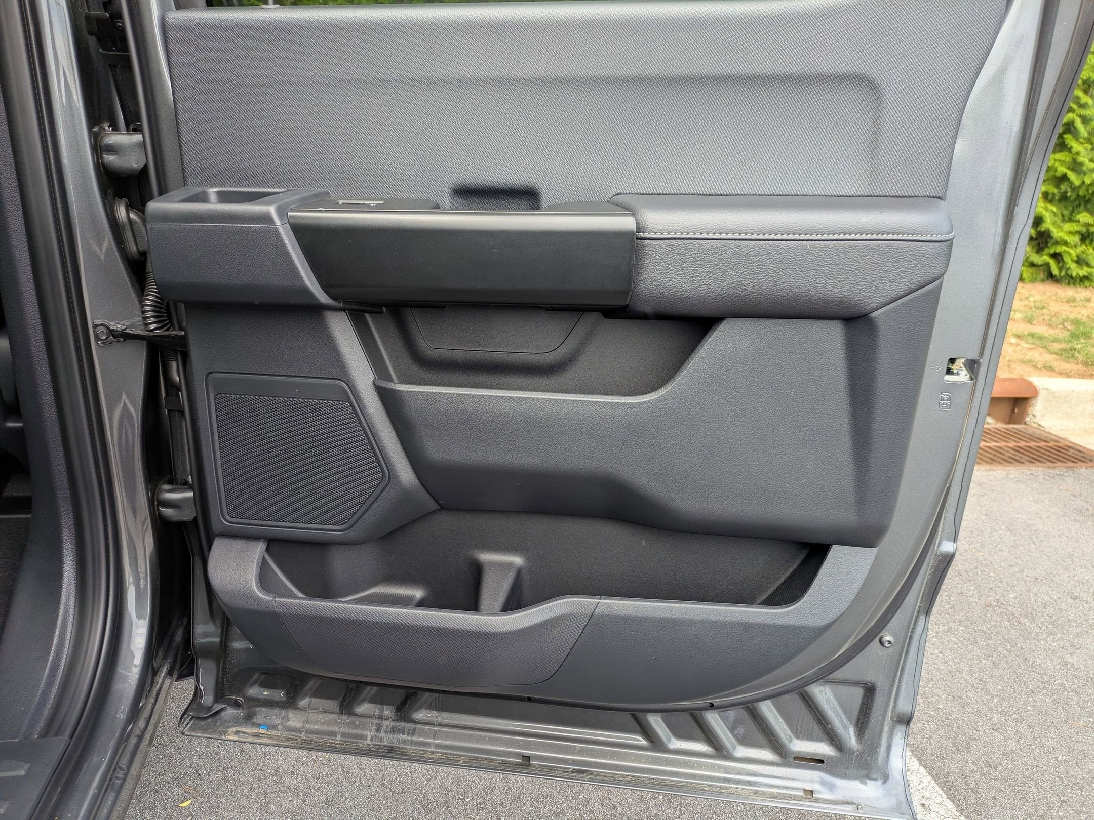 2026 Ford F-150 STX - Crossroads Courtesy Demo