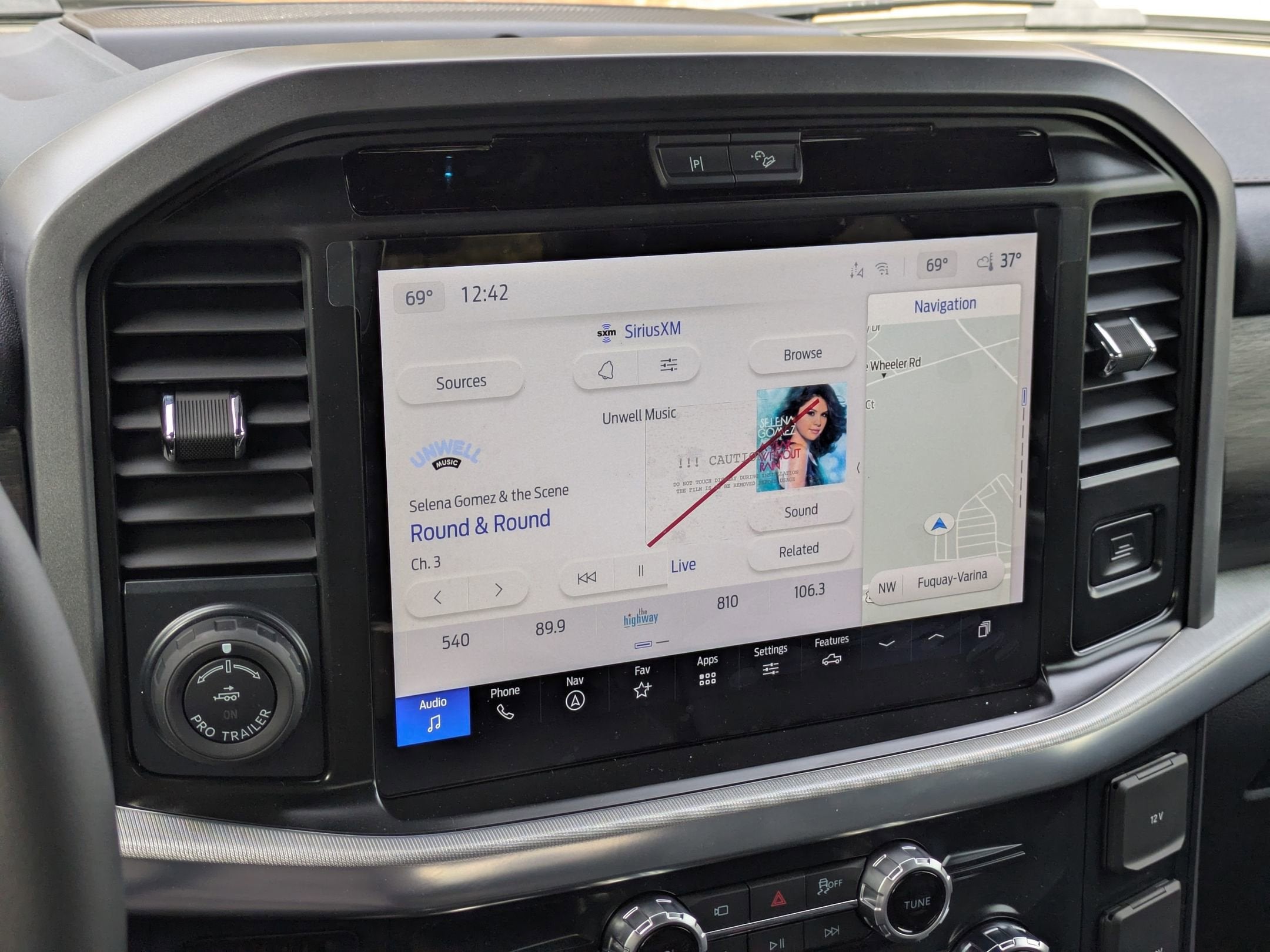 2025 Ford F-150 LARIAT