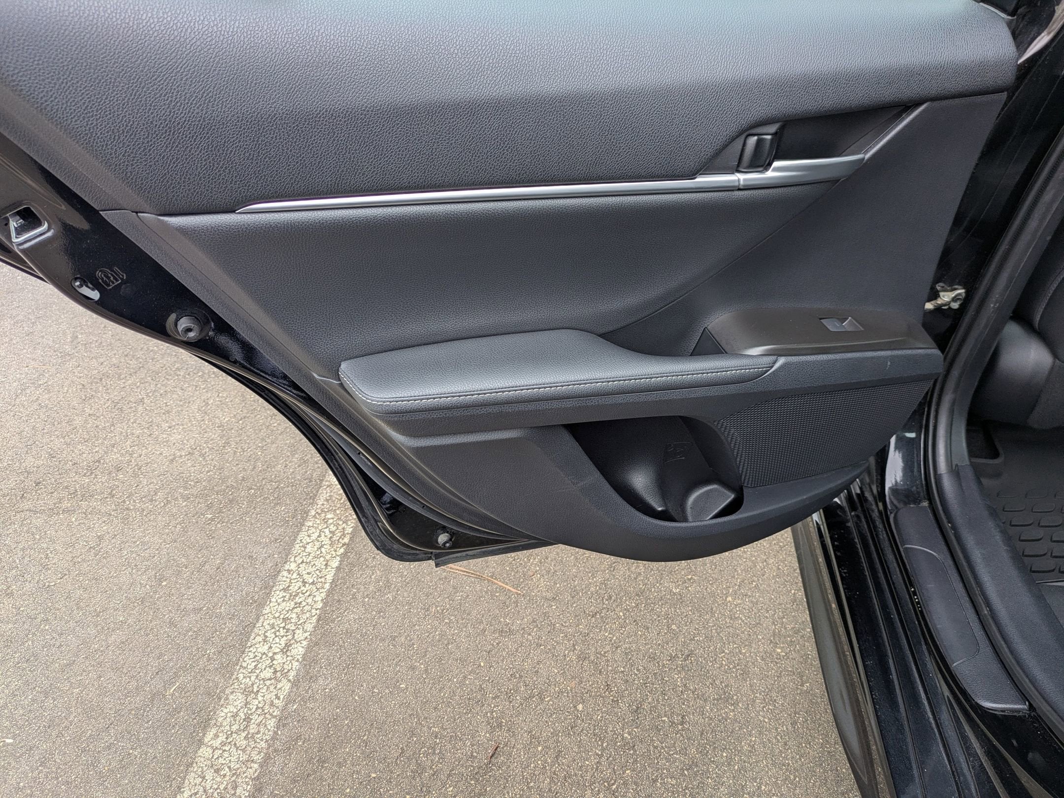 2021 Toyota Camry Hybrid XSE