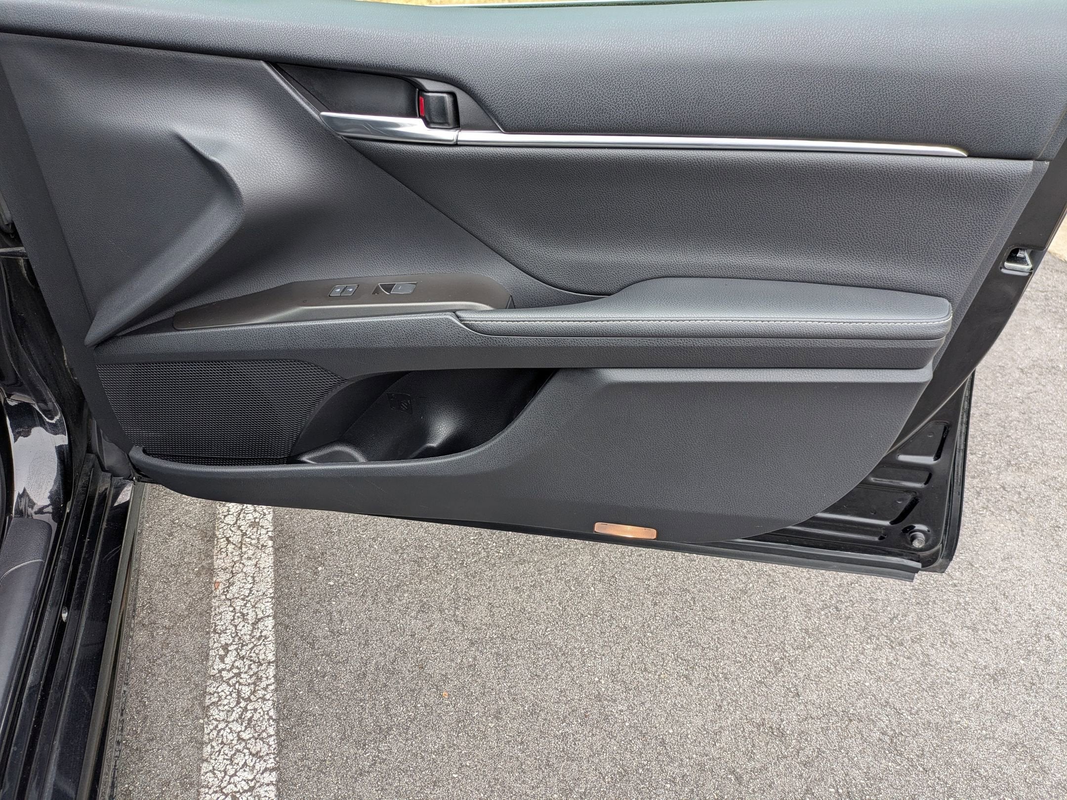 2021 Toyota Camry Hybrid XSE