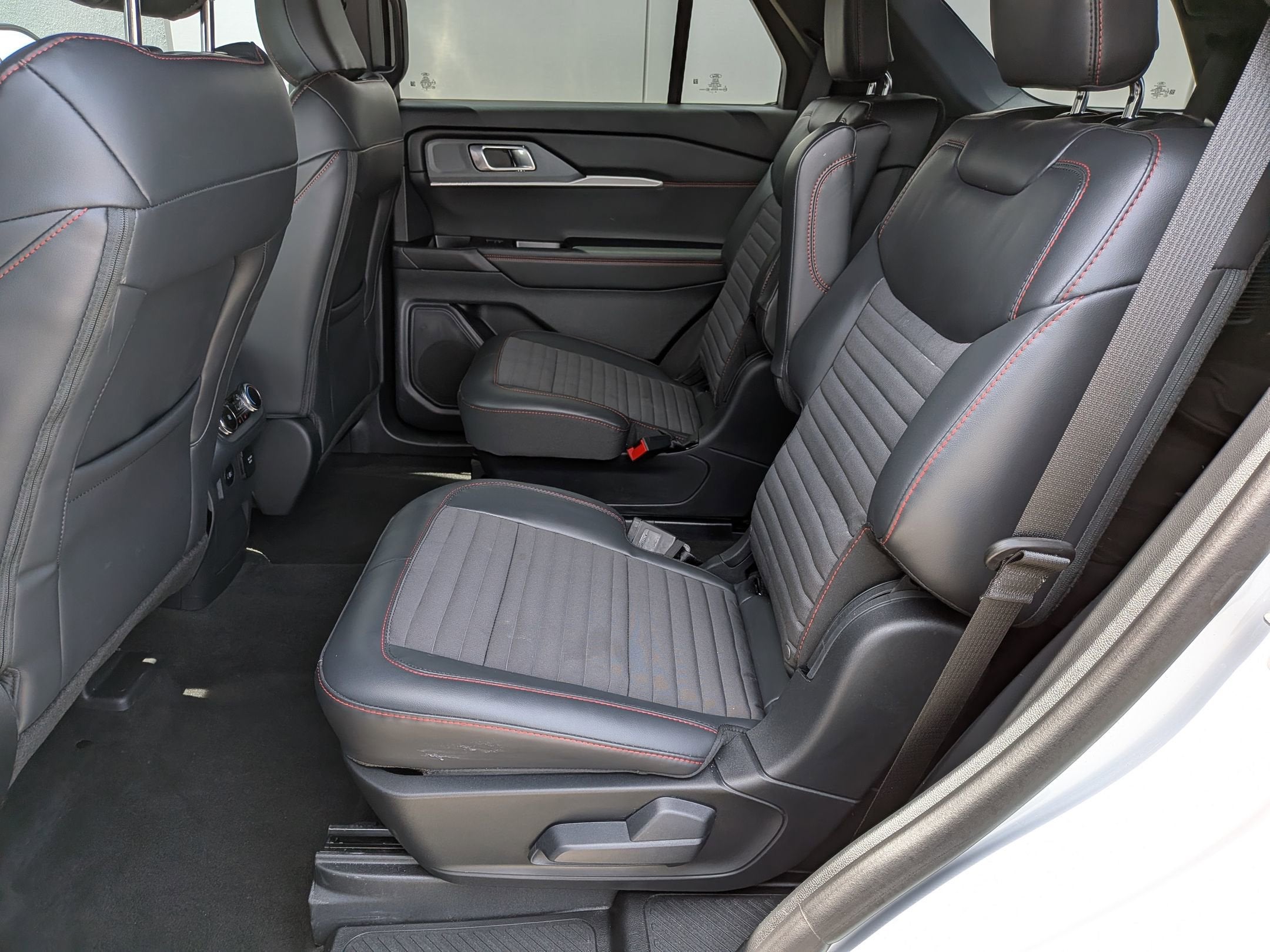 2026 Ford Explorer ST-Line - Crossroads Courtesy Demo