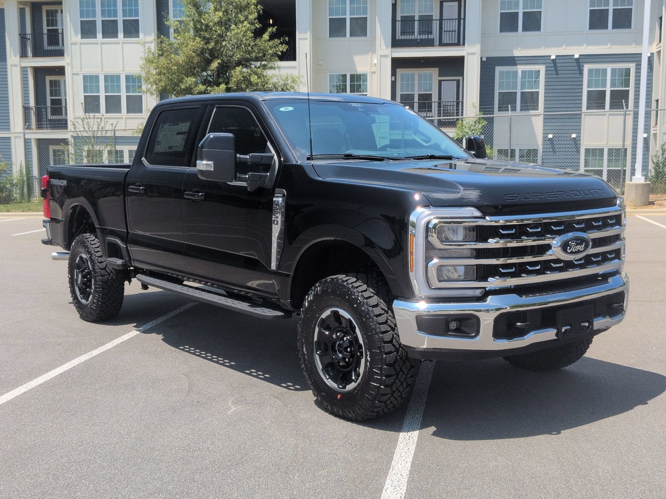 2026 Ford Super Duty F-250 SRW LARIAT