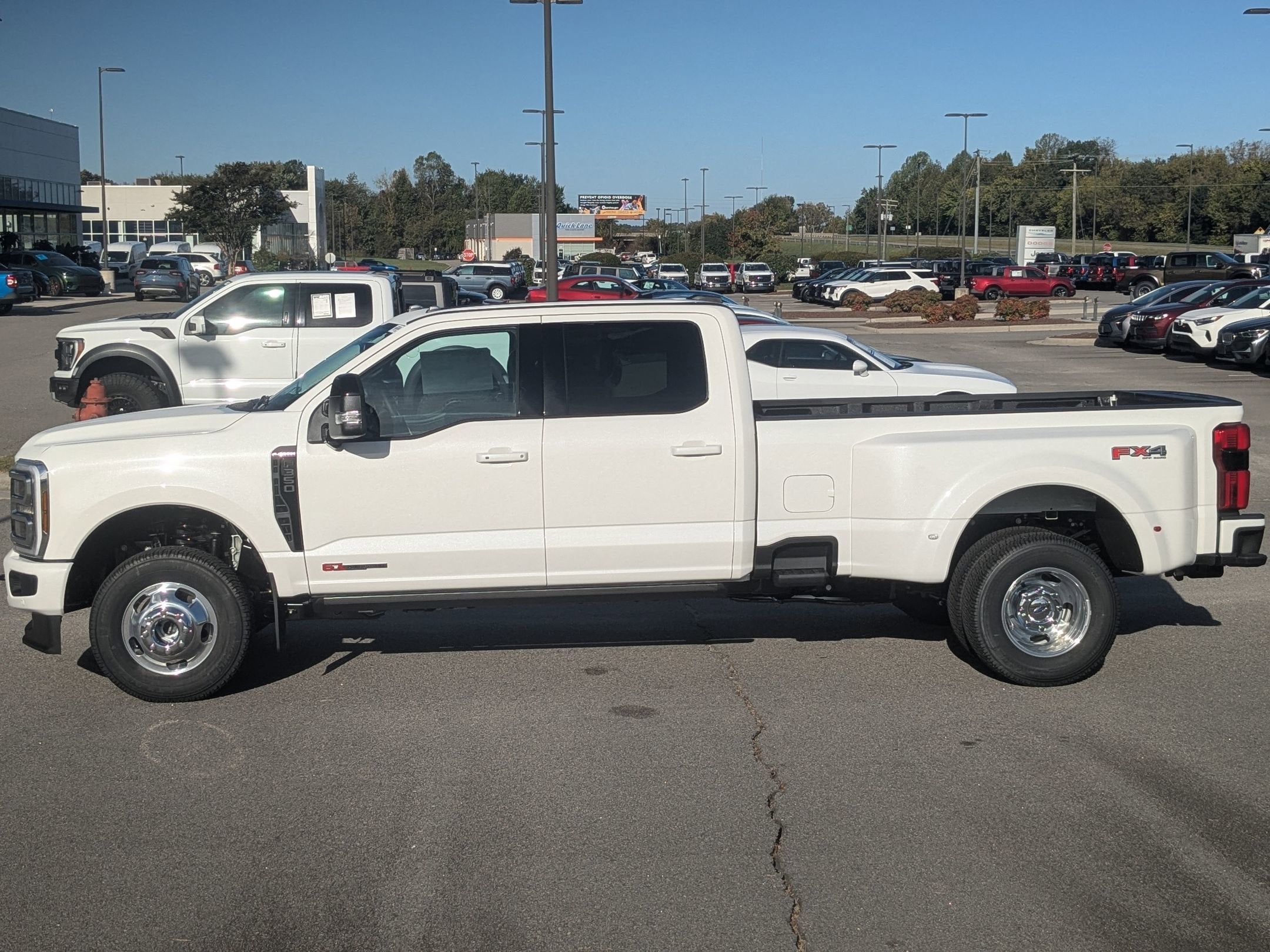 2026 Ford Super Duty F-350 DRW Platinum