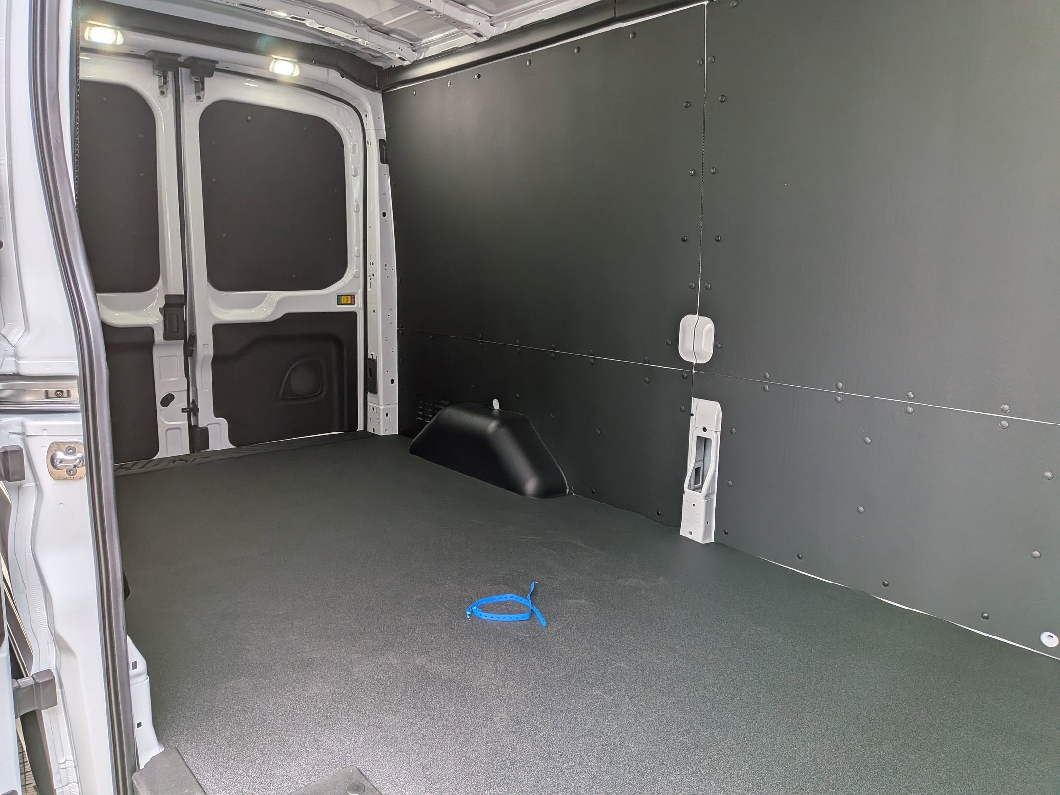 2026 Ford Transit Cargo Van Base