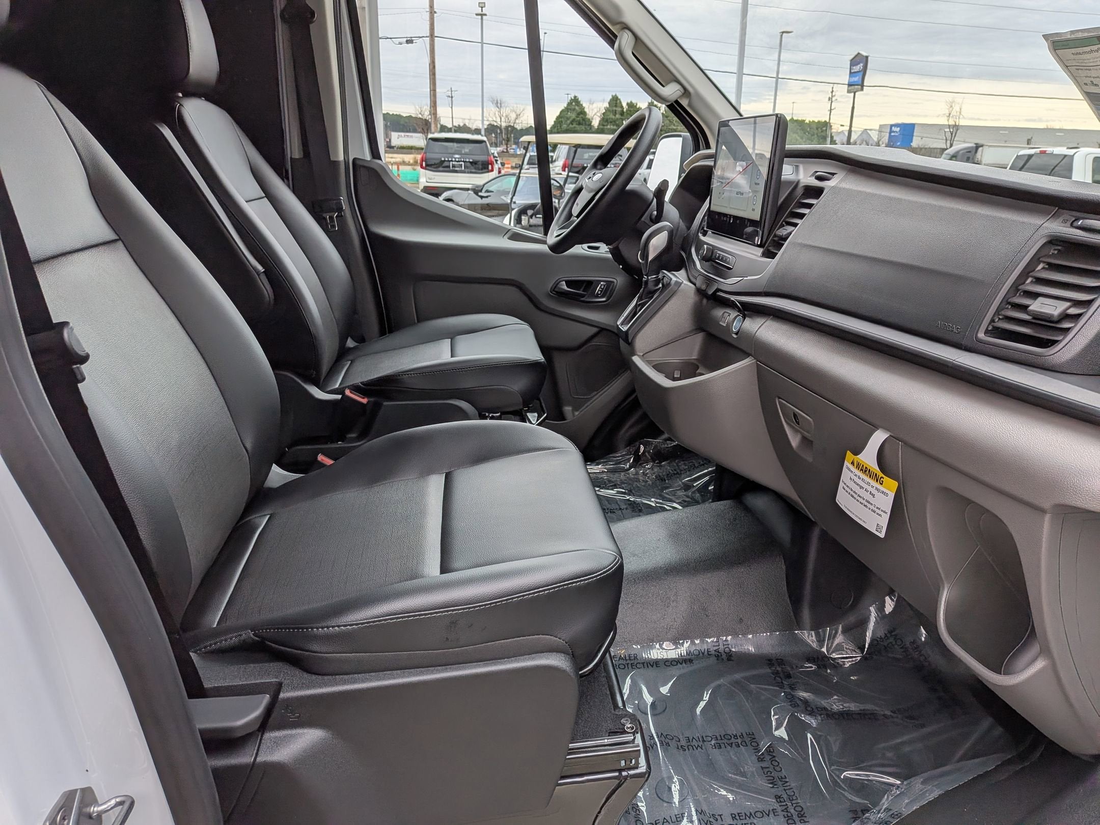 2026 Ford Transit Cargo Van Base