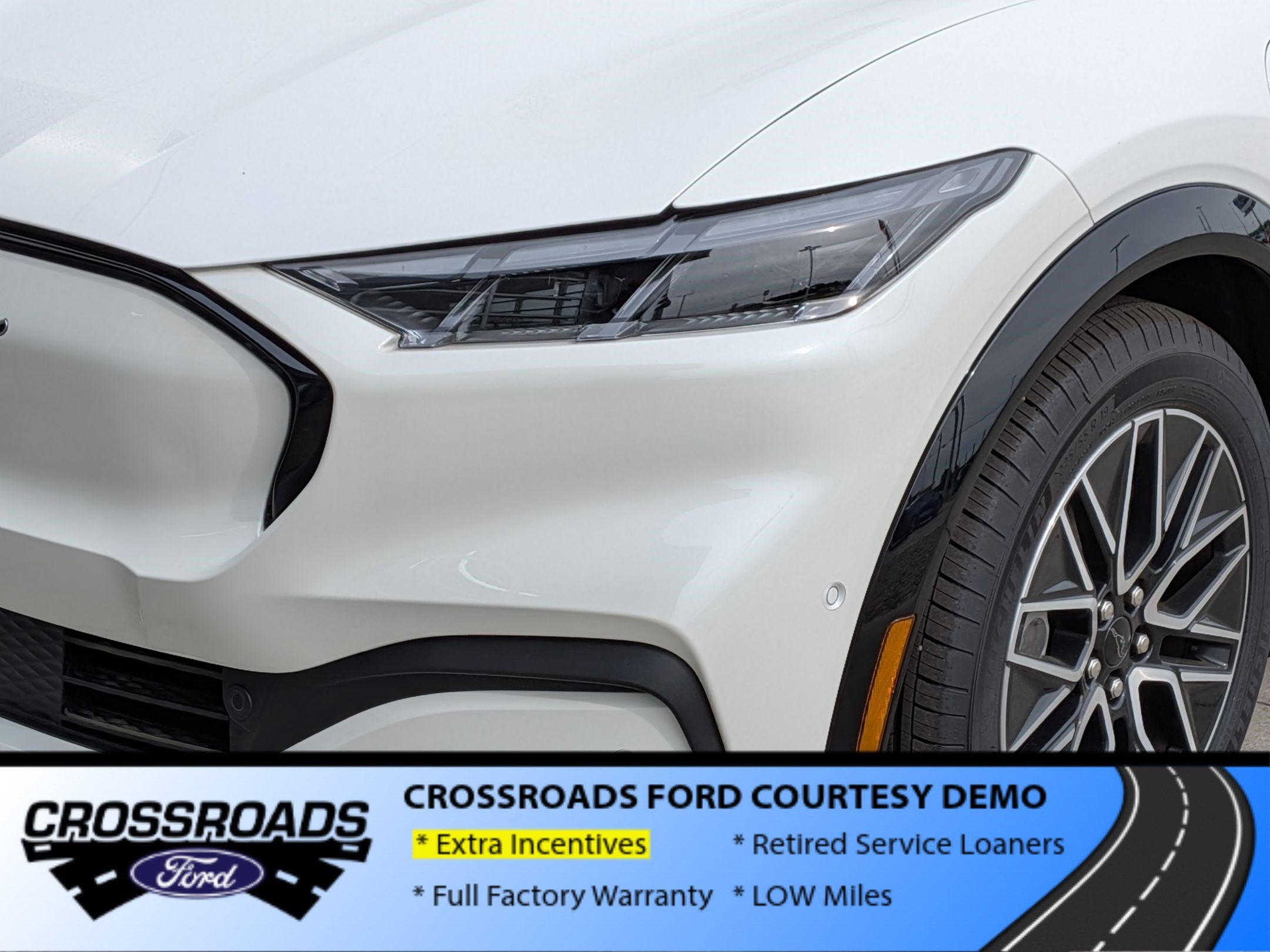 2024 Ford Mustang Mach-E Premium - Crossroads Courtesy Demo