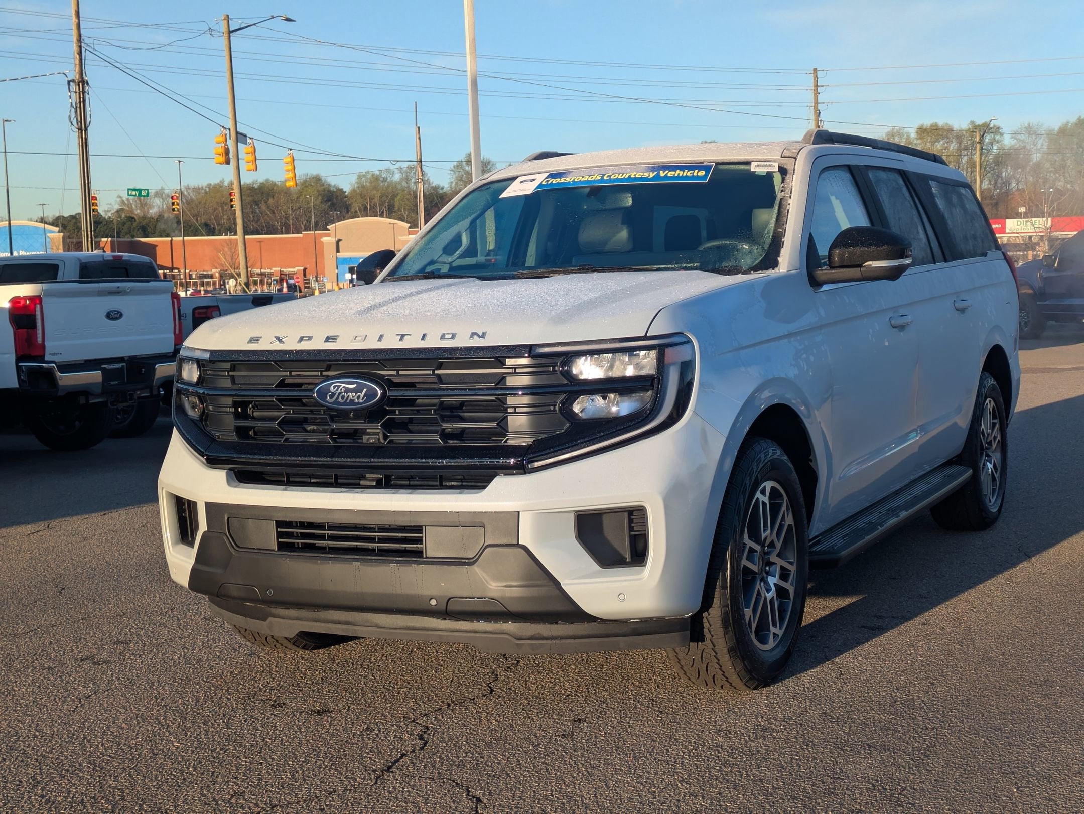 2025 Ford Expedition Max Active - Crossroads Courtesy Demo