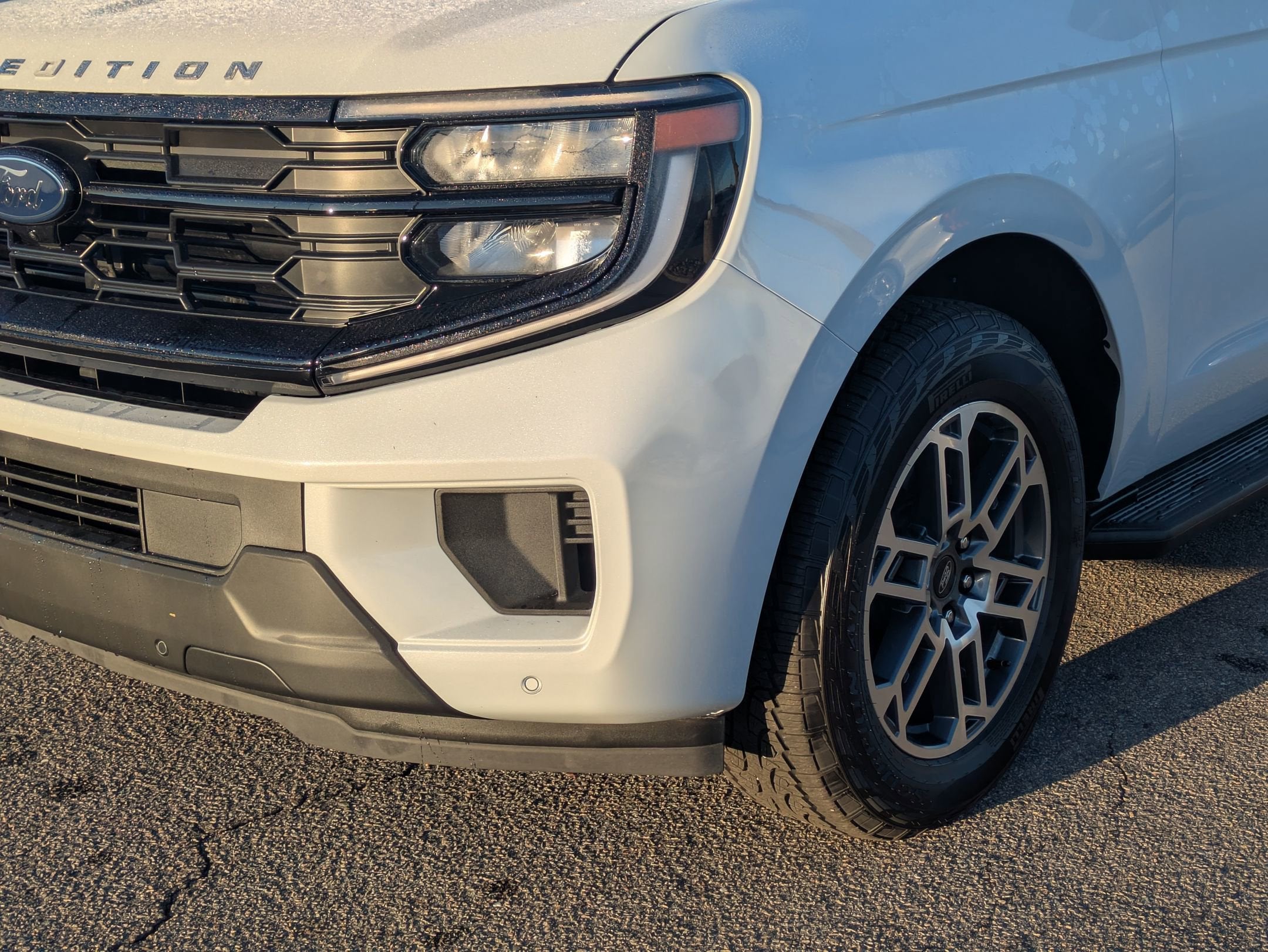 2025 Ford Expedition Max Active - Crossroads Courtesy Demo