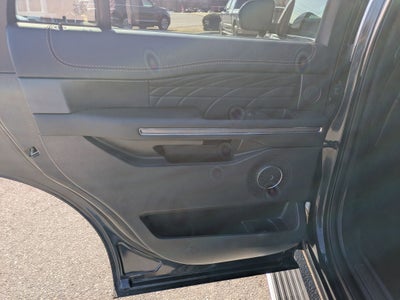 2022 Ford Expedition Platinum