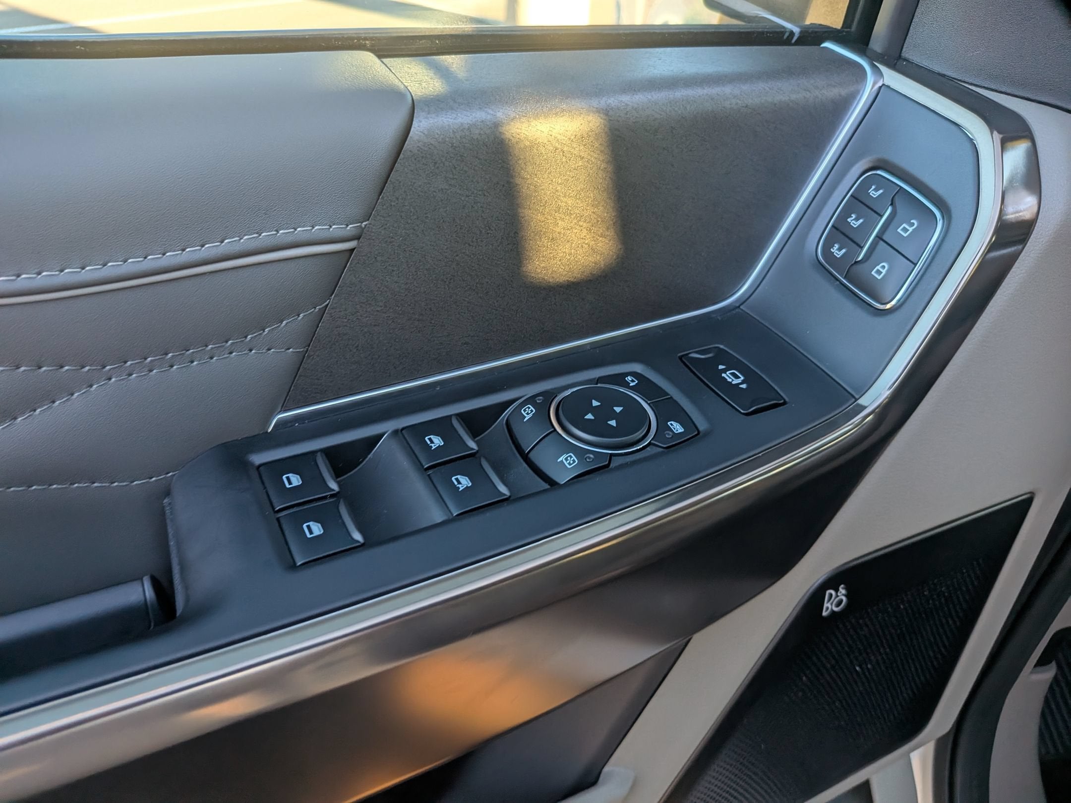 2027 Ford Super Duty F-250 SRW Platinum