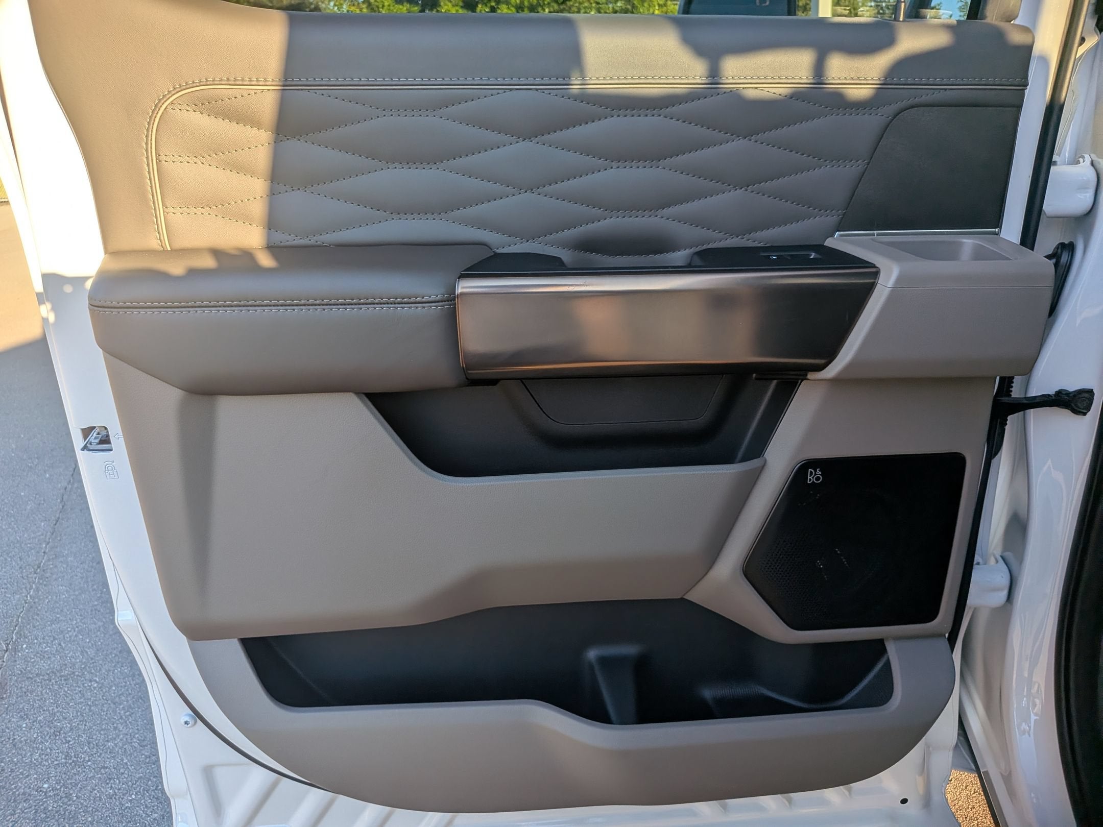 2027 Ford Super Duty F-250 SRW Platinum