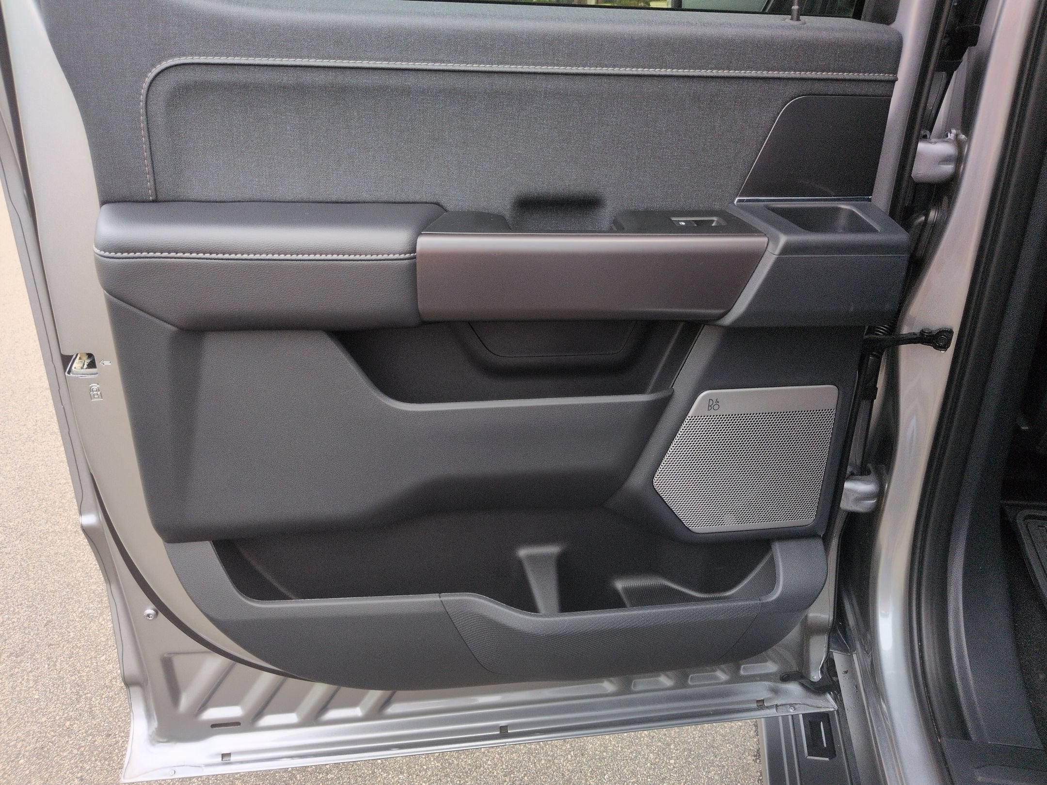 2026 Ford F-150 LARIAT - Crossroads Courtesy Demo