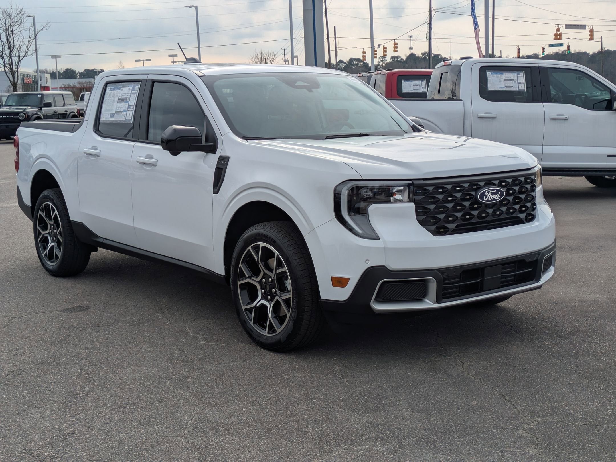 2026 Ford Maverick LARIAT