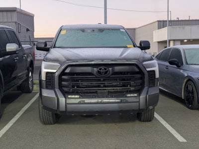 2025 Toyota Tundra 4WD SR5