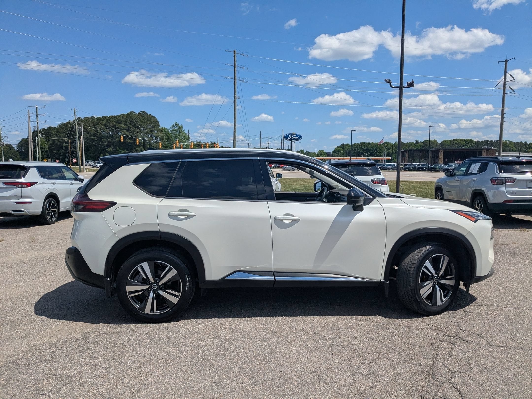 2021 Nissan Rogue SL