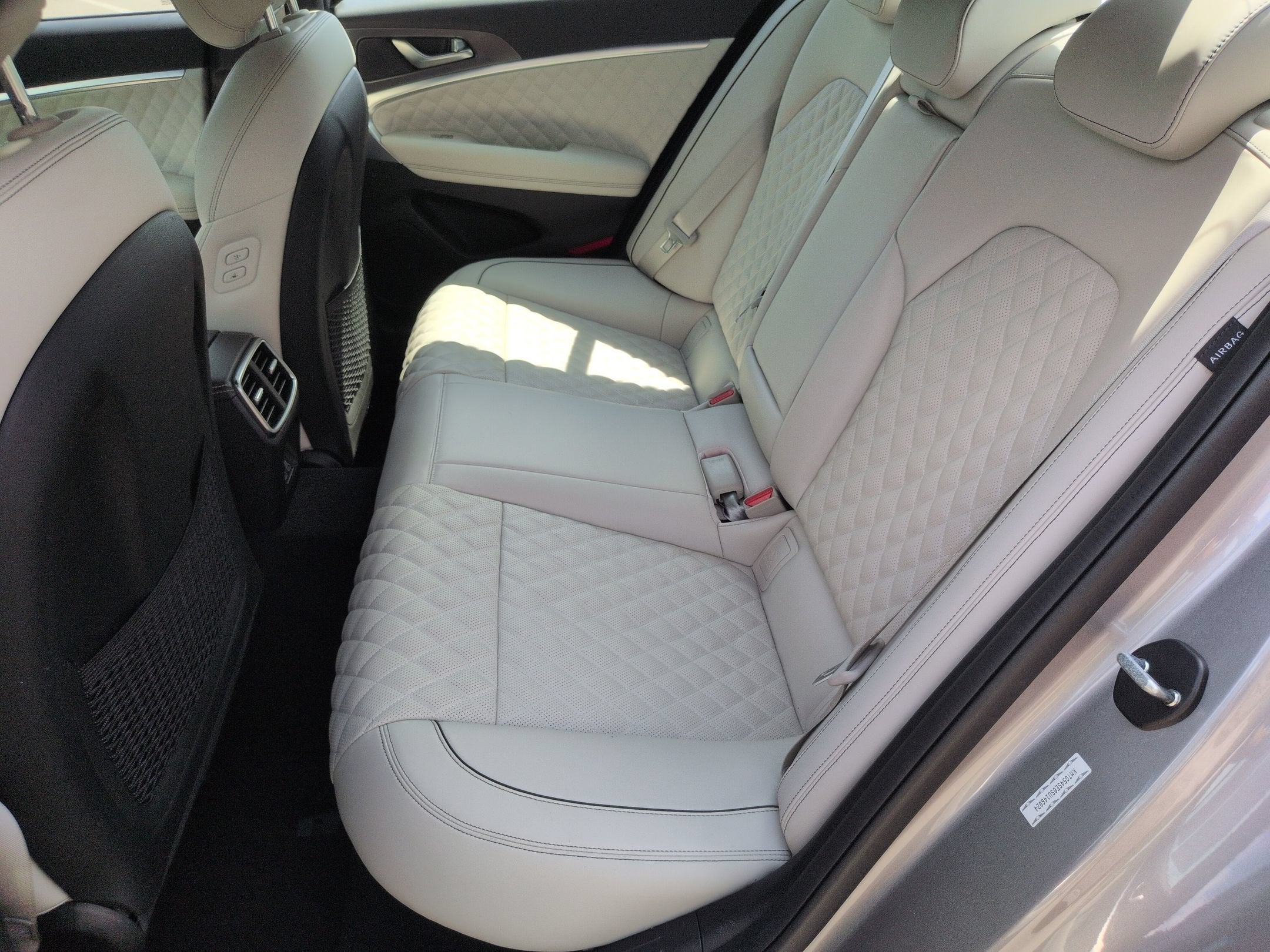 2025 Genesis G70 3.3T Sport Advanced