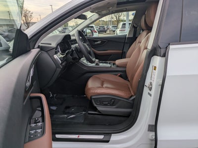2020 Audi Q8 Premium Plus