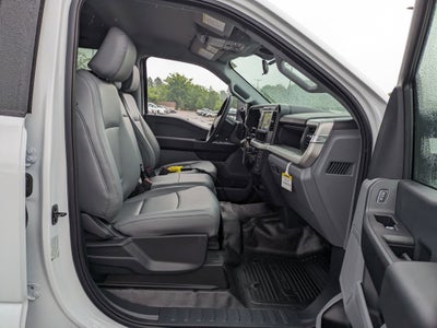 2025 Ford Super Duty F-350 DRW XL