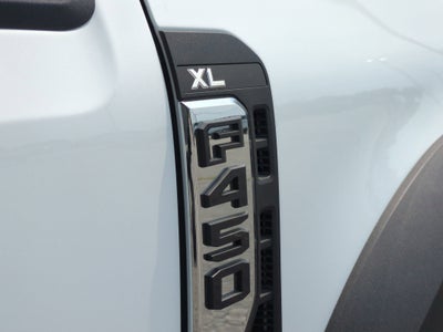 2026 Ford Super Duty F-450 DRW XL