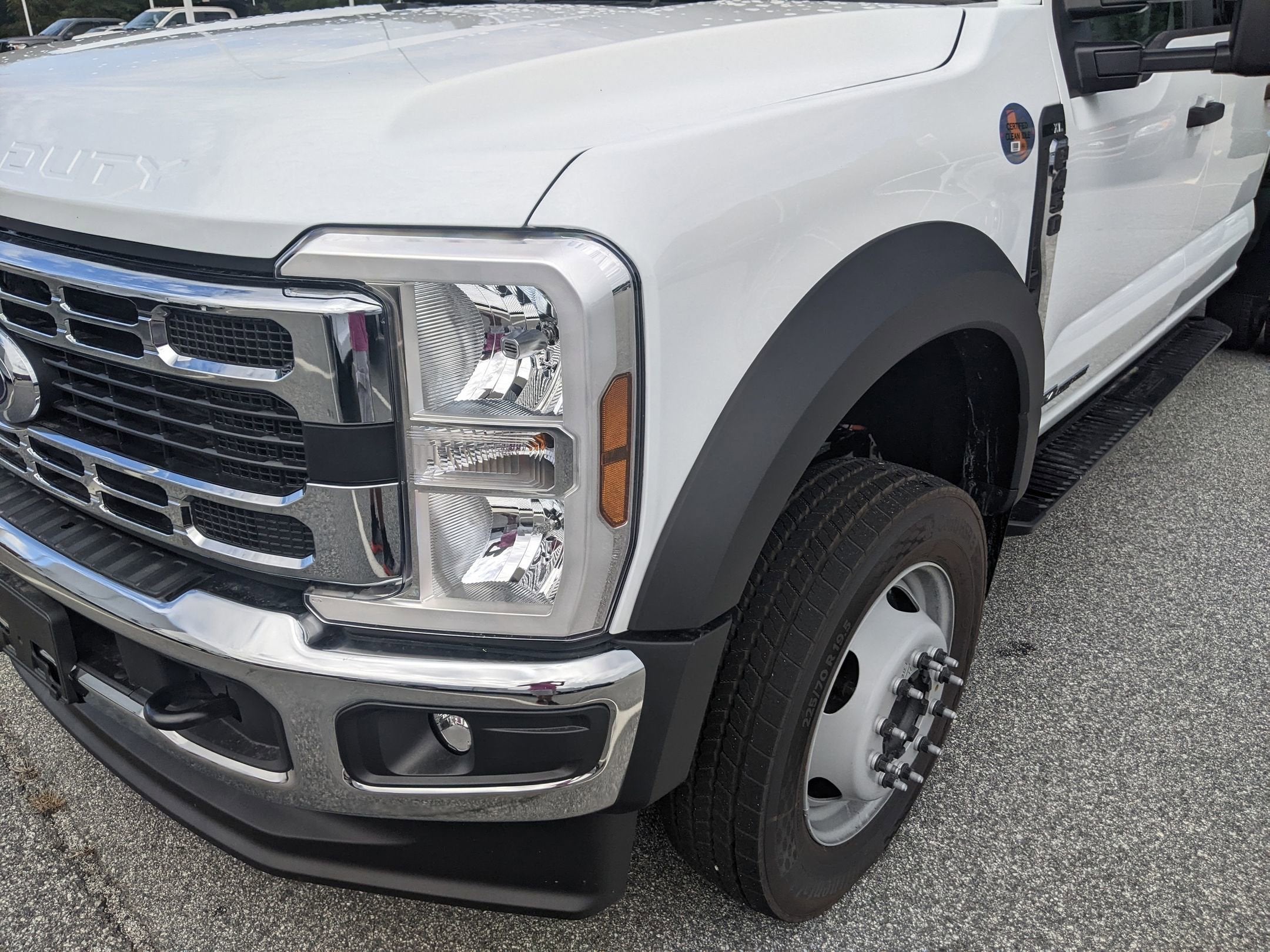 2025 Ford Super Duty F-450 DRW XL