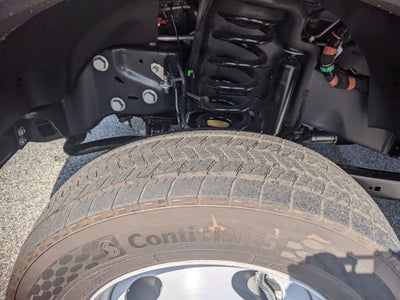 2025 Ford Super Duty F-550 DRW XL