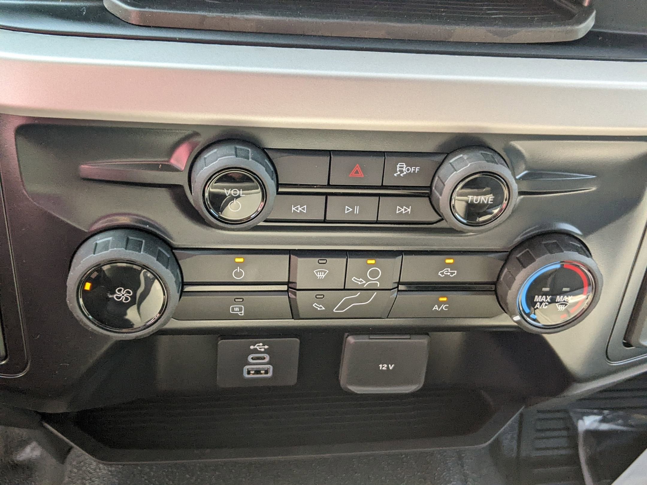 2025 Ford Super Duty F-550 DRW XL