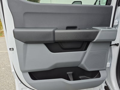 2027 Ford Super Duty F-550 DRW XL
