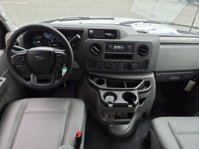 2027 Ford E-Series Cutaway Base