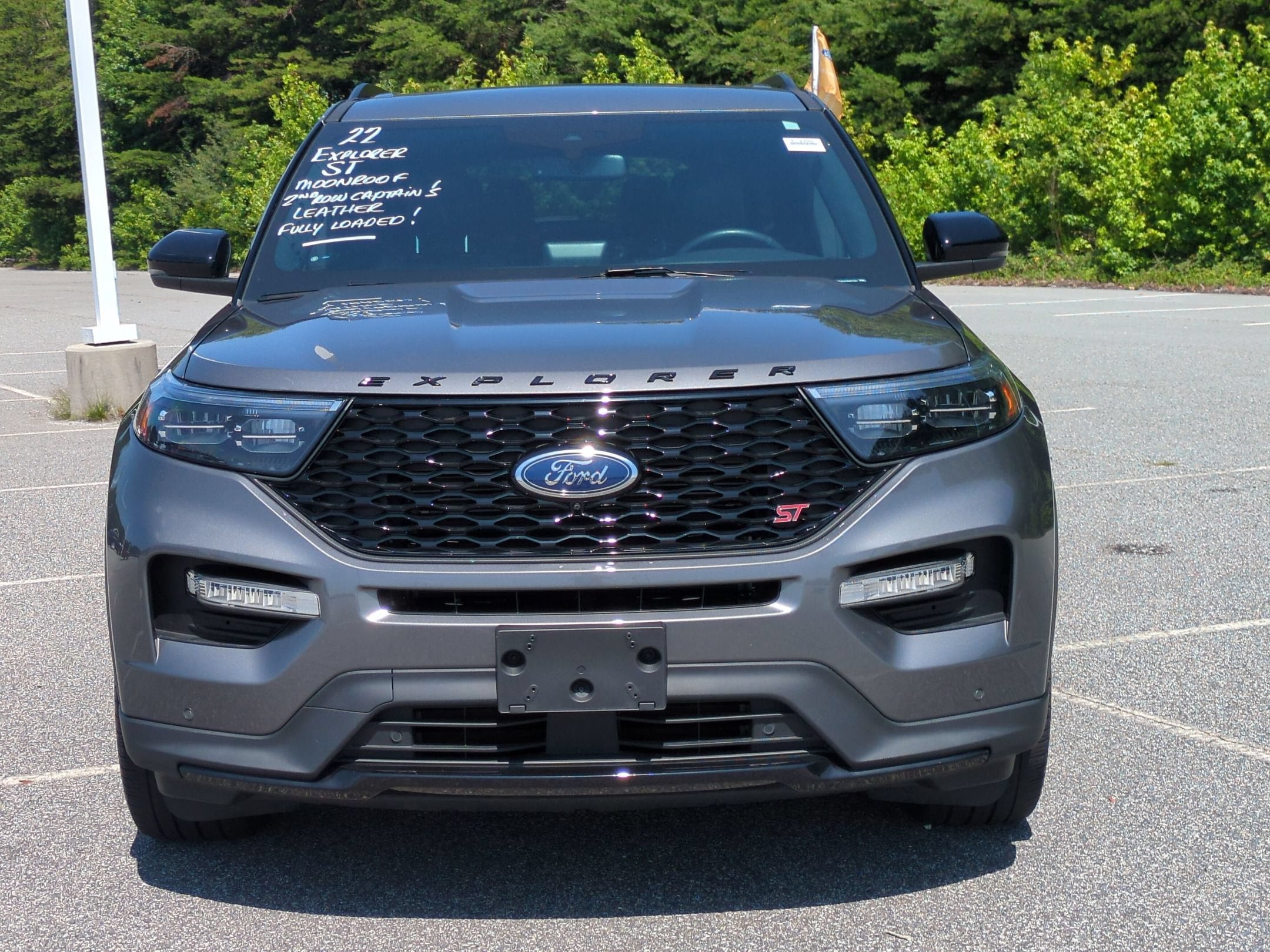 2022 Ford Explorer ST
