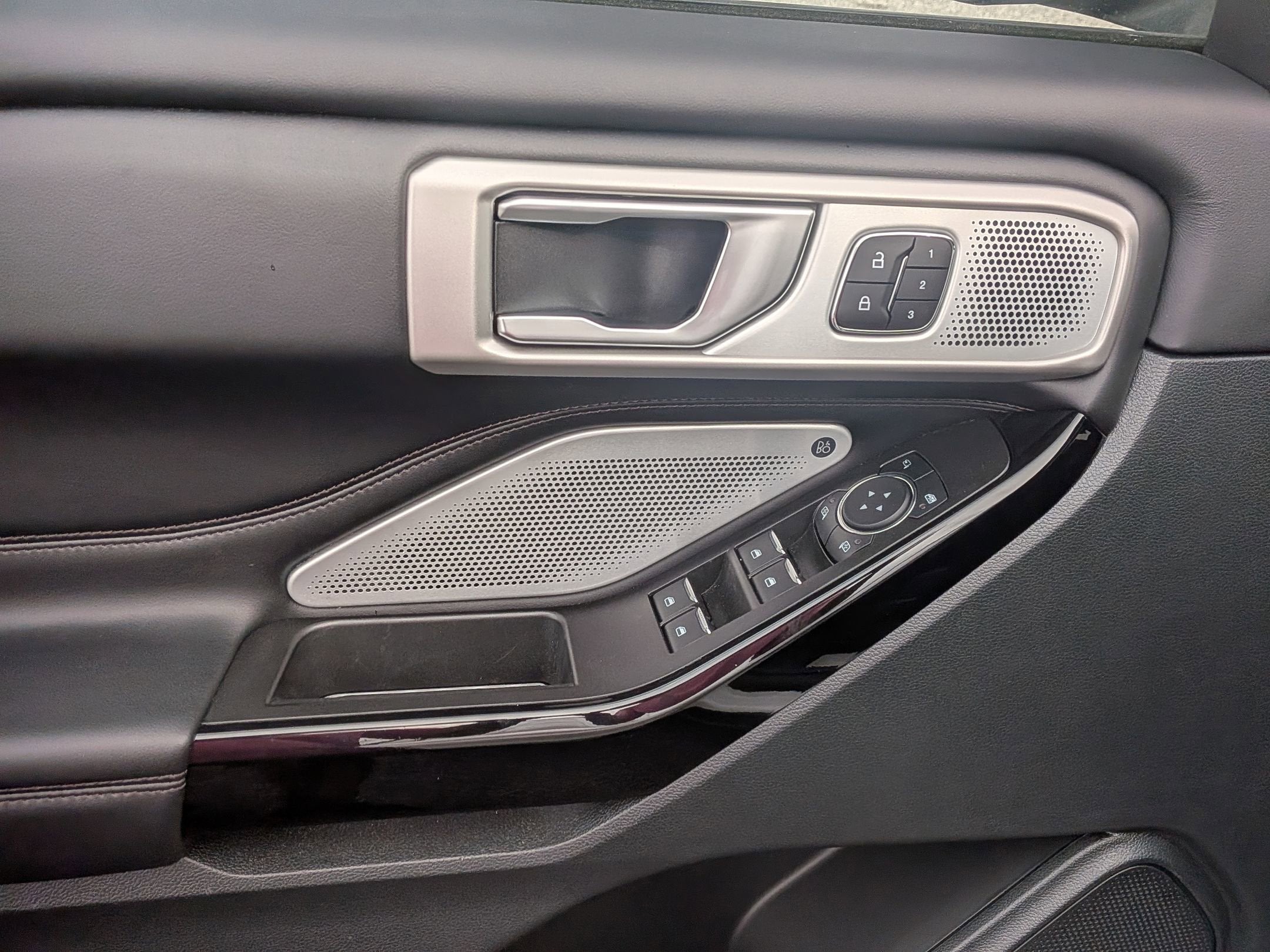 2024 Ford Explorer Platinum