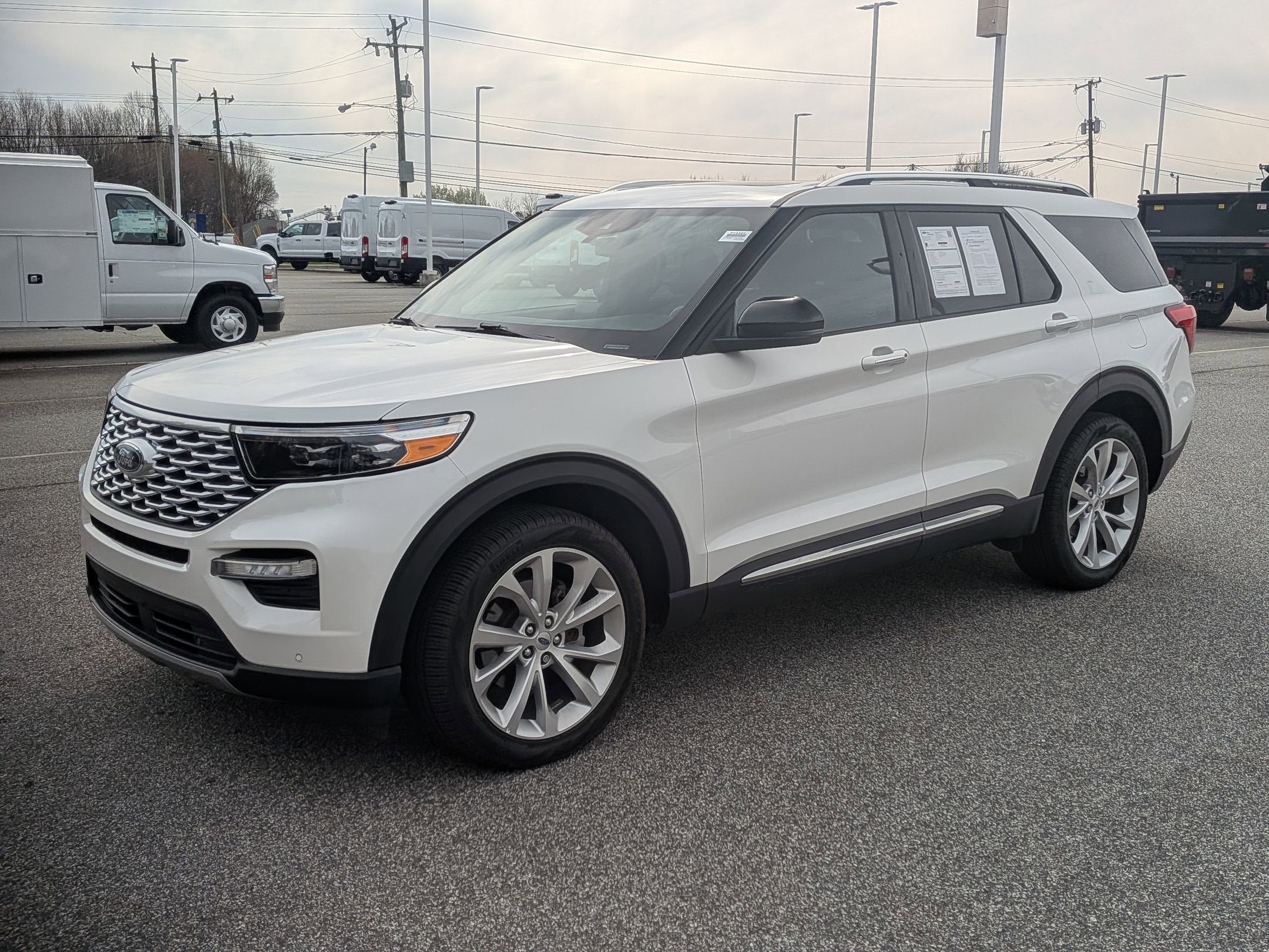 2024 Ford Explorer Platinum
