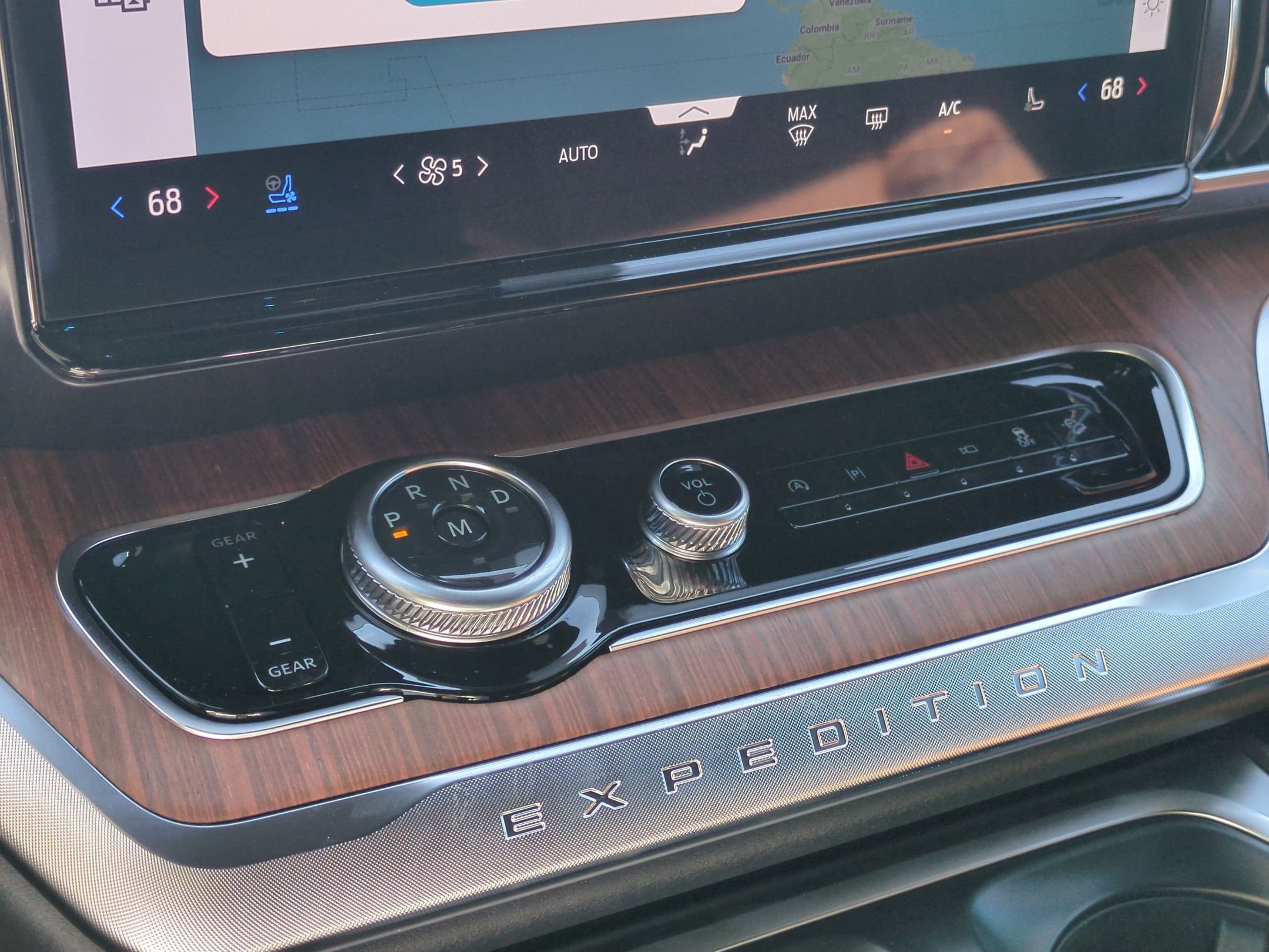2027 Ford Expedition Max King Ranch